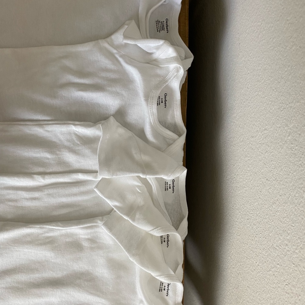 5 piece white onesies for 0-3month